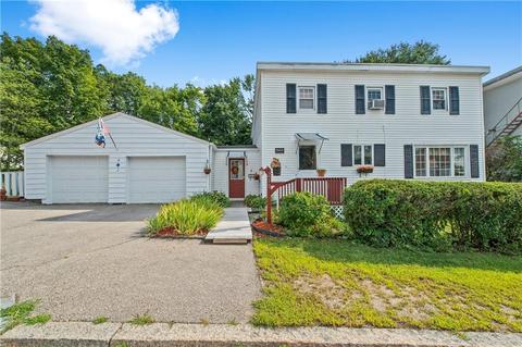 210 Newland Ave, Woonsocket, RI 02895 photo 1