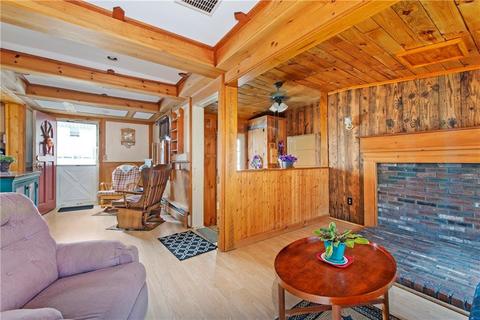 210 Newland Ave, Woonsocket, RI 02895 photo 12
