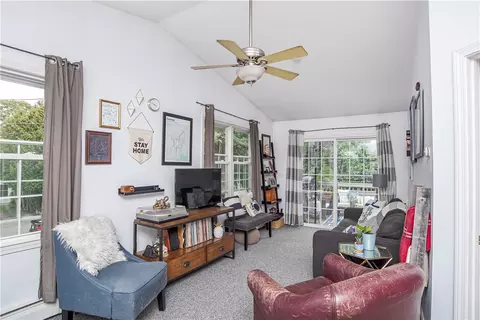 5 Grandview Ave, Warren, RI 02885 photo 9