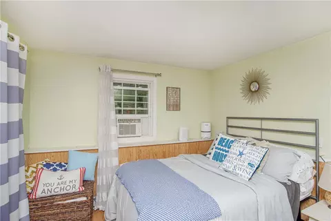 5 Grandview Ave, Warren, RI 02885 photo 11