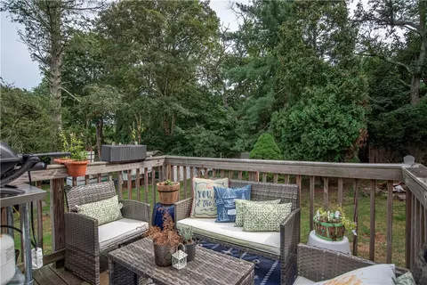 5 Grandview Ave, Warren, RI 02885 photo 19