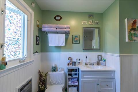 160 Beach St, Westerly, RI 02891 photo 19