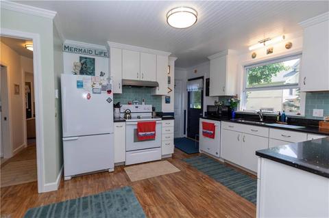 160 Beach St, Westerly, RI 02891 photo 14