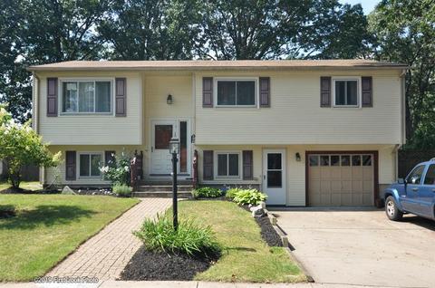 97 Elberta St, Warwick, RI 02889 photo 1