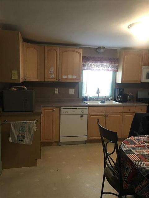 169 Maplecrest Dr, Pawtucket, RI 02861 photo 2