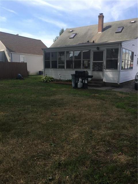 169 Maplecrest Dr, Pawtucket, RI 02861 photo 8
