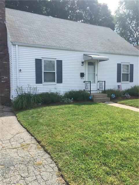 169 Maplecrest Dr, Pawtucket, RI 02861 photo 1