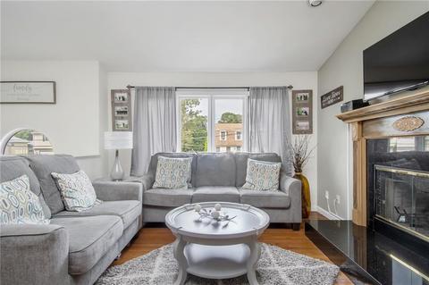 64 Mohawk Trl, Cranston, RI 02921 photo 7