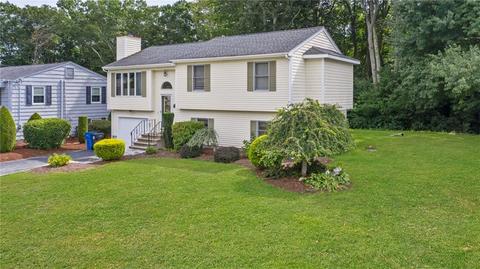 64 Mohawk Trl, Cranston, RI 02921 photo 1