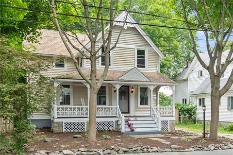 183 Riverside Ave, Warwick, RI 02889 photo 1