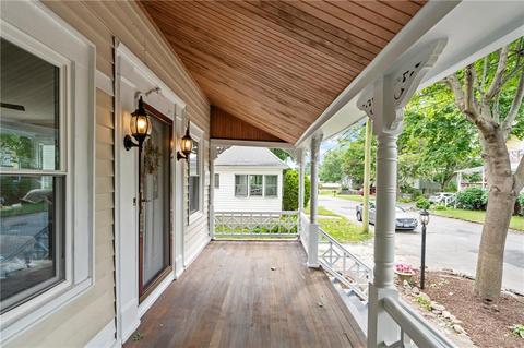 183 Riverside Ave, Warwick, RI 02889 photo 3