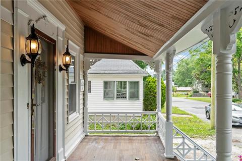 183 Riverside Ave, Warwick, RI 02889 photo 5