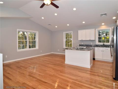 38 Eagle Peak Rd, Pascoag, RI 02859 photo 6