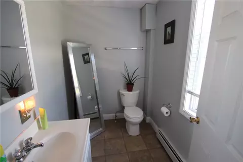 29 Nobert Dr, Warren, RI 02885 photo 7