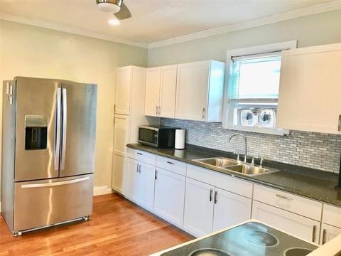 36 Crawford St, Woonsocket, RI 02895 photo 2