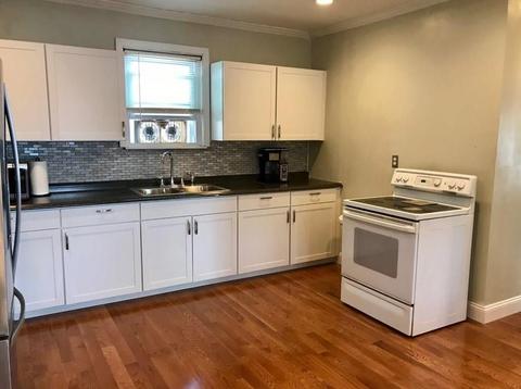 36 Crawford St, Woonsocket, RI 02895 photo 6