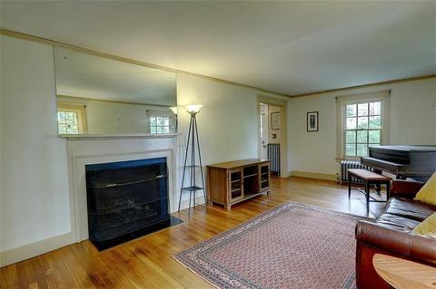 31 Eames St, Providence, RI 02906 photo 7