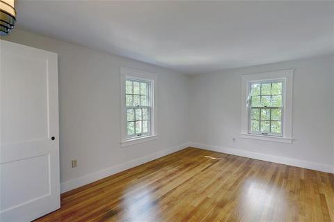 31 Eames St, Providence, RI 02906 photo 21