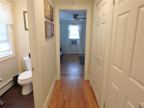 131 Harmony Ct, Warwick, RI 02889 photo 8