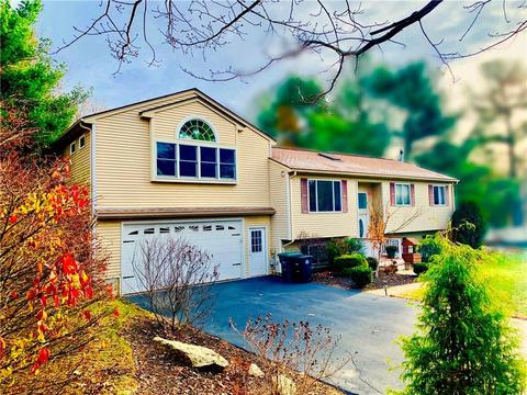 7 Cobblestone Ter, Coventry, RI 02816 photo 4