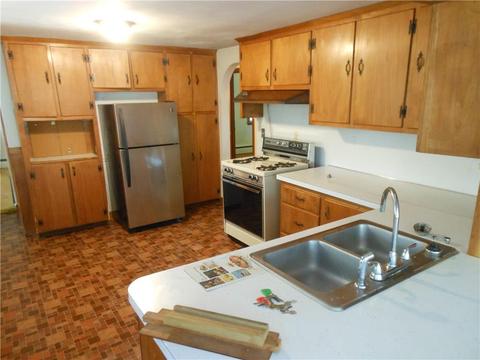 69 E Killingly Rd, Foster, RI 02825 photo 9