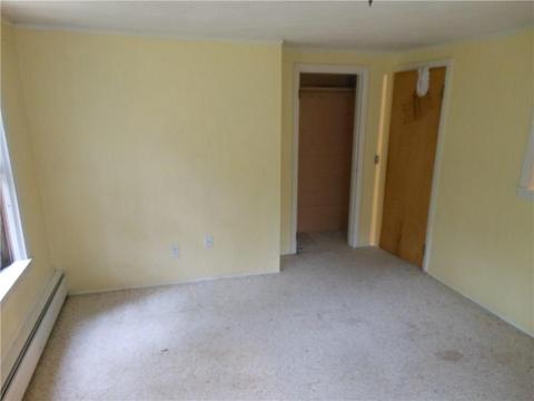 69 E Killingly Rd, Foster, RI 02825 photo 12