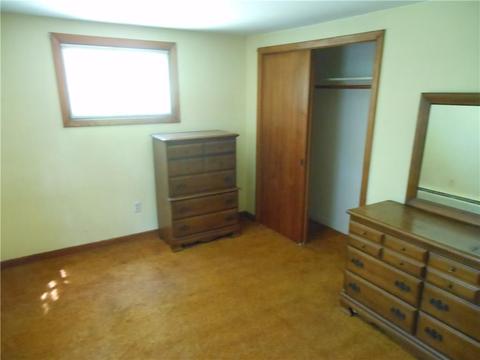 69 E Killingly Rd, Foster, RI 02825 photo 16