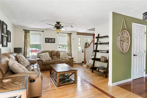 60 Spinnaker Ln, Warwick, RI 02886 photo 6