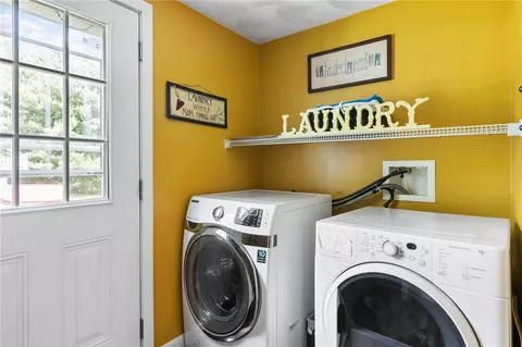 60 Spinnaker Ln, Warwick, RI 02886 photo 15