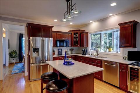 8 Jacobs Point Rd, Warren, RI 02885 photo 11