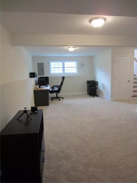 25 Top St, Westerly, RI 02891 photo 29