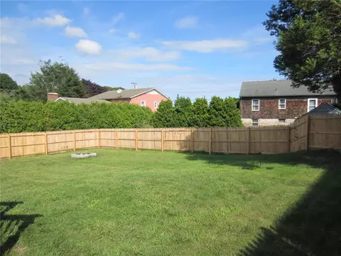 25 Top St, Westerly, RI 02891 photo 36