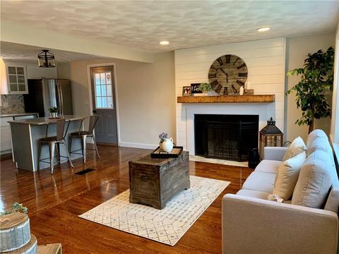 112 Partition St, Warwick, RI 02888 photo 4