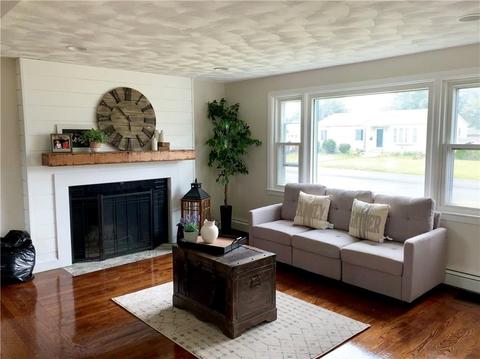 112 Partition St, Warwick, RI 02888 photo 3