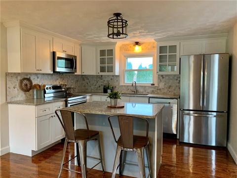 112 Partition St, Warwick, RI 02888 photo 5