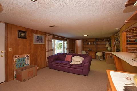 127 Cushing Rd, Warwick, RI 02888 photo 12