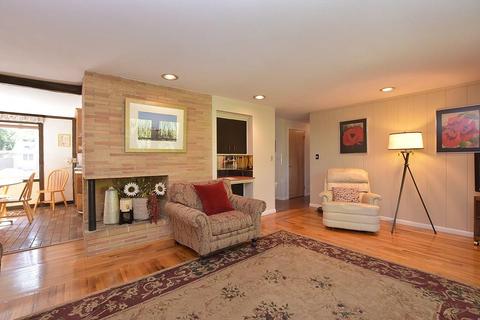 127 Cushing Rd, Warwick, RI 02888 photo 4