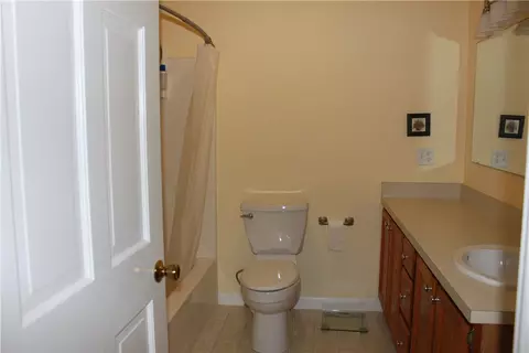 1310 Brookhaven Ln, Woonsocket, RI 02895 photo 18
