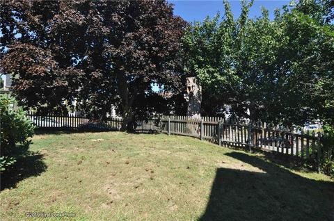 137 Sevigny St, Fall River, MA 02723 photo 33