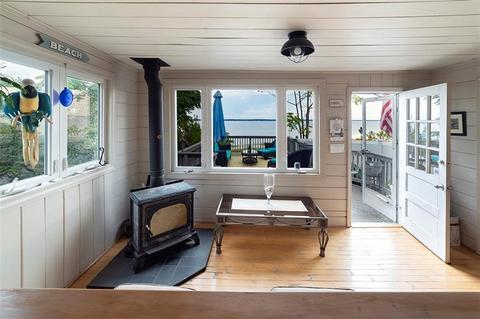 10 Bluff Ave, Warwick, RI 02889 photo 14