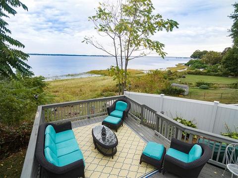 10 Bluff Ave, Warwick, RI 02889 photo 1