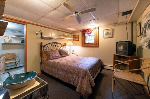 10 Bluff Ave, Warwick, RI 02889 photo 21