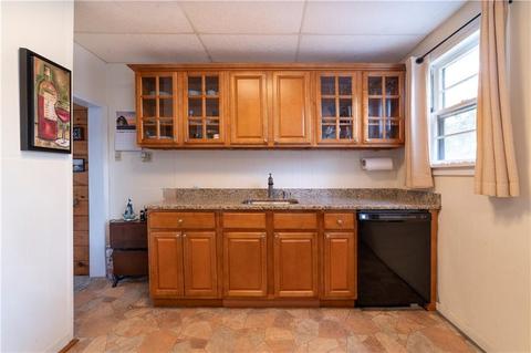10 Bluff Ave, Warwick, RI 02889 photo 6