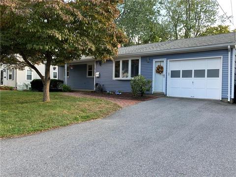 64 Myrtle Ave, Warwick, RI 02886 photo 2