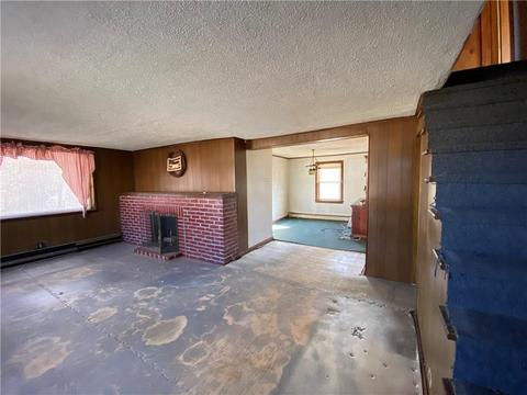 198 Bertenshaw Rd, Woonsocket, RI 02895 photo 9