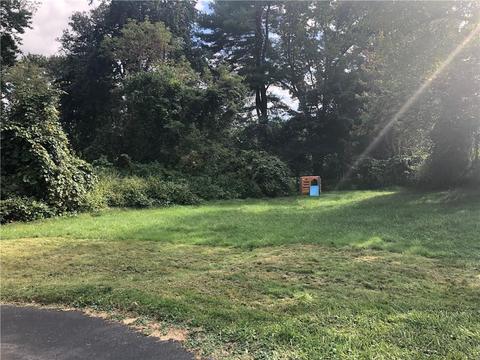 198 Bertenshaw Rd, Woonsocket, RI 02895 photo 5