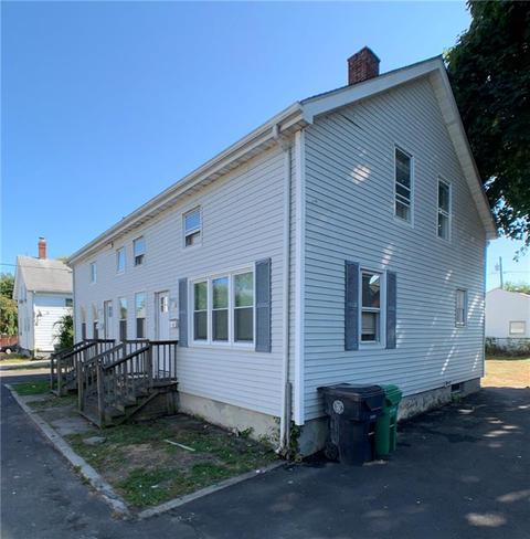 12 Sue St, Warwick, RI 02886 photo 1