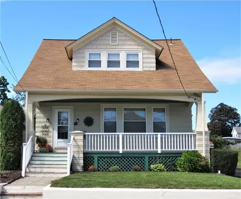 645 Grove St, Woonsocket, RI 02895 photo 31