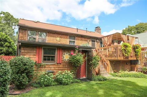 352 Beach Ave, Warwick, RI 02889 photo 9