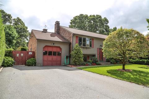 352 Beach Ave, Warwick, RI 02889 photo 2